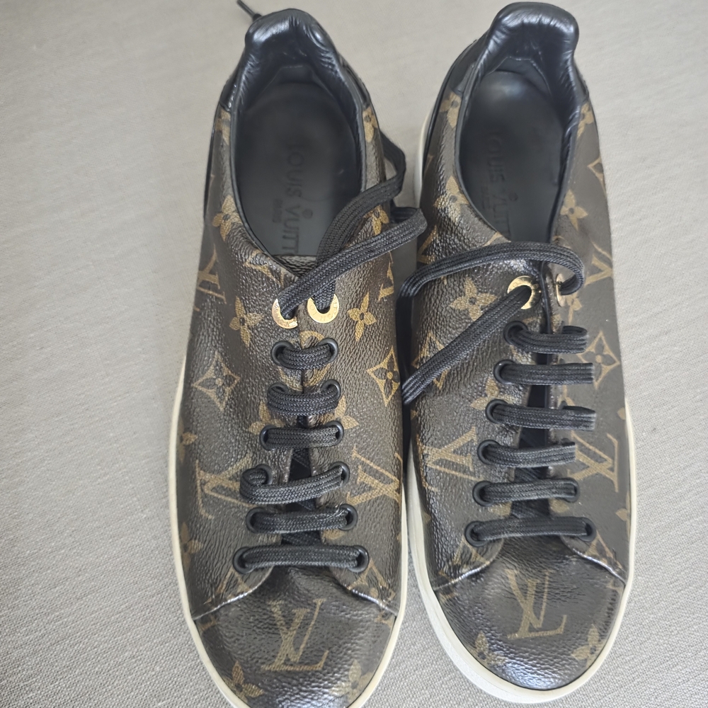 Louis Vuitton Monogram Sneakers